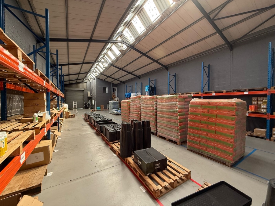 To Let commercial Property for Rent in Brackenfell Central Western Cape
